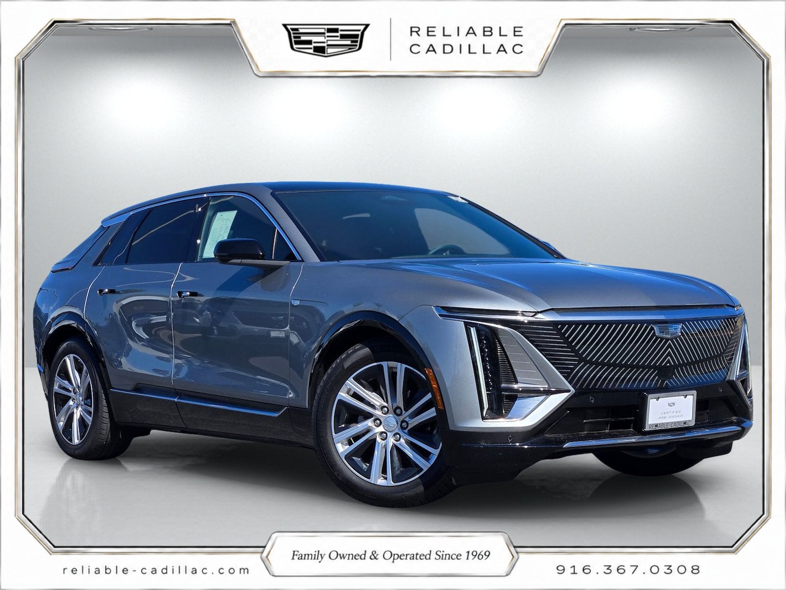2024 Cadillac LYRIQ Tech in Argent Silver Metallic — front three-quarter view